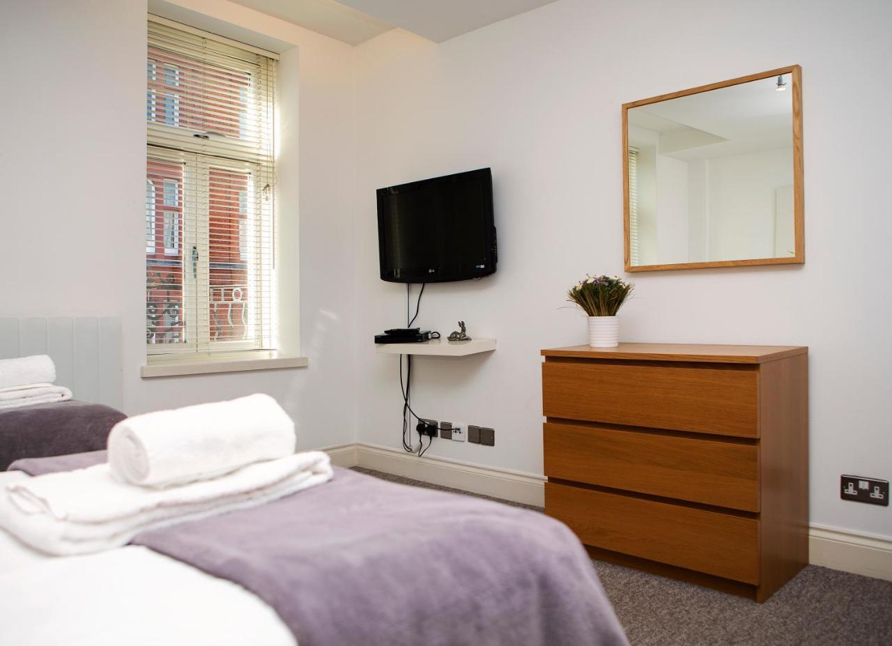 Apt 3, Trafalgar Sq Duplex, 3Rd & 4Th Floor By Indigo Flats Londres Exterior foto