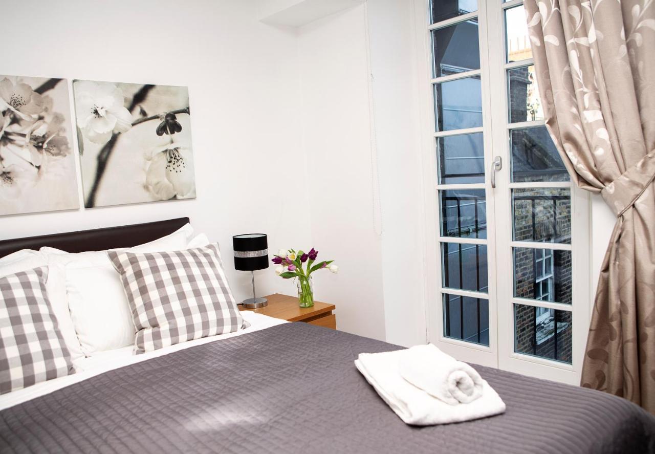 Apt 3, Trafalgar Sq Duplex, 3Rd & 4Th Floor By Indigo Flats Londres Exterior foto