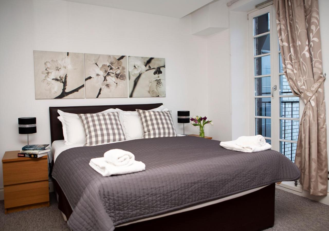Apt 3, Trafalgar Sq Duplex, 3Rd & 4Th Floor By Indigo Flats Londres Exterior foto